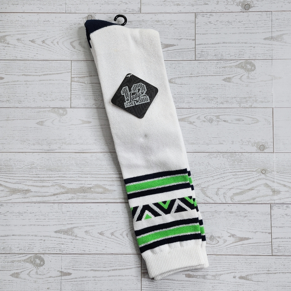Seattle Seahawks Lady 12 Socks NWT